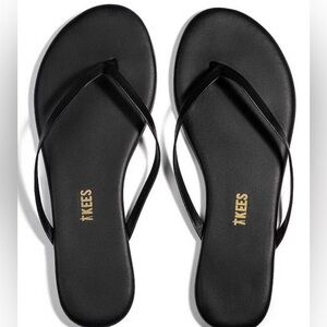 TKEES Black Minimalist Sandals
